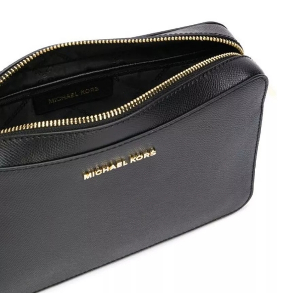 Michael Kors Jet Set Large East West Crossbody Black/Gold Saffiano Handbag Nwt - Picture 6 of 9